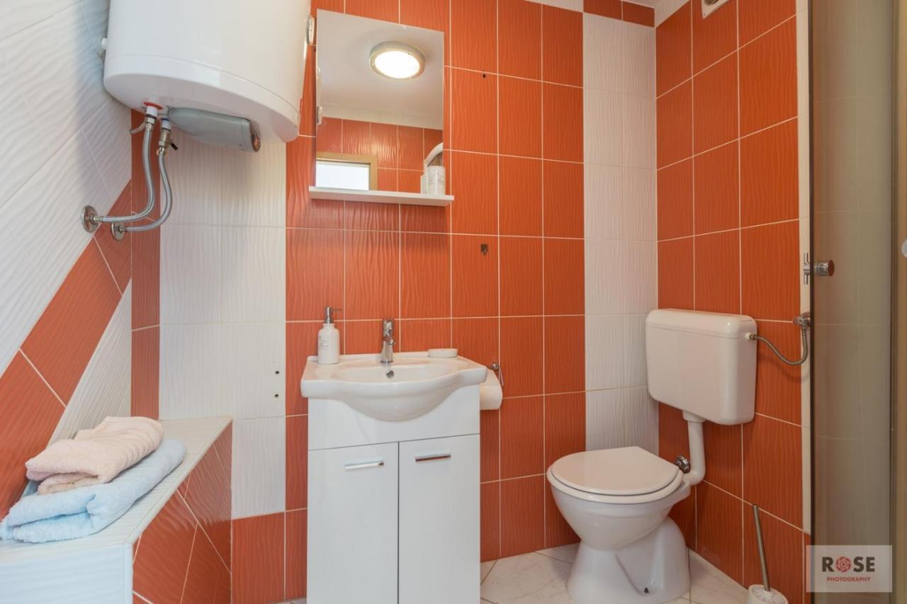 Apartment Laureta Porec Esterno foto