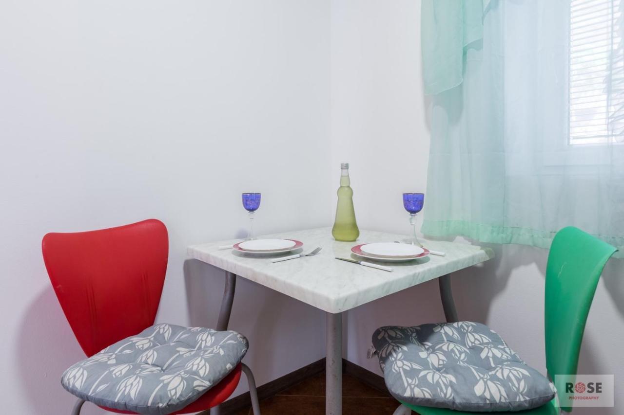 Apartment Laureta Porec Esterno foto
